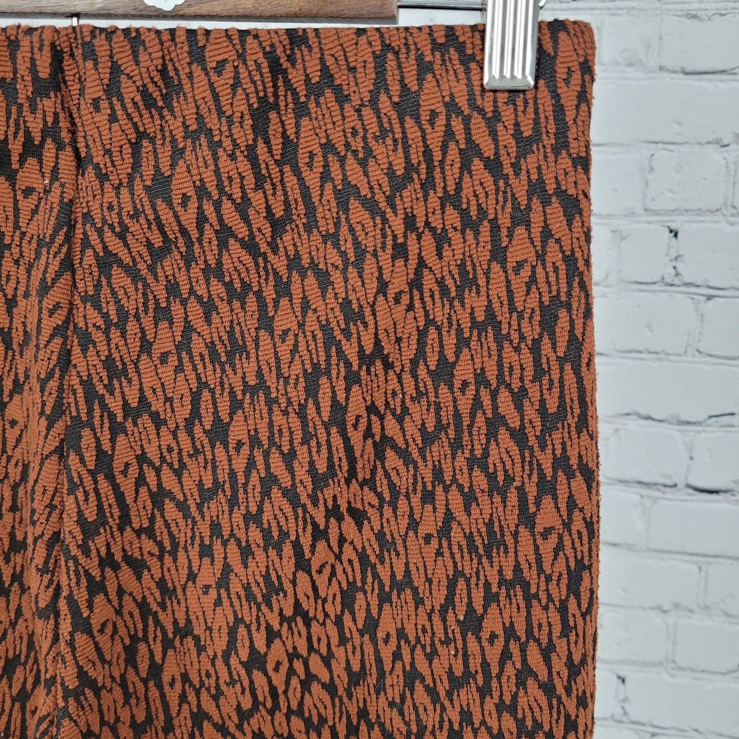 Anthropologie Brown Leopard Pull On Stretch Mid Rise Crop Pants Size XS (26x26)