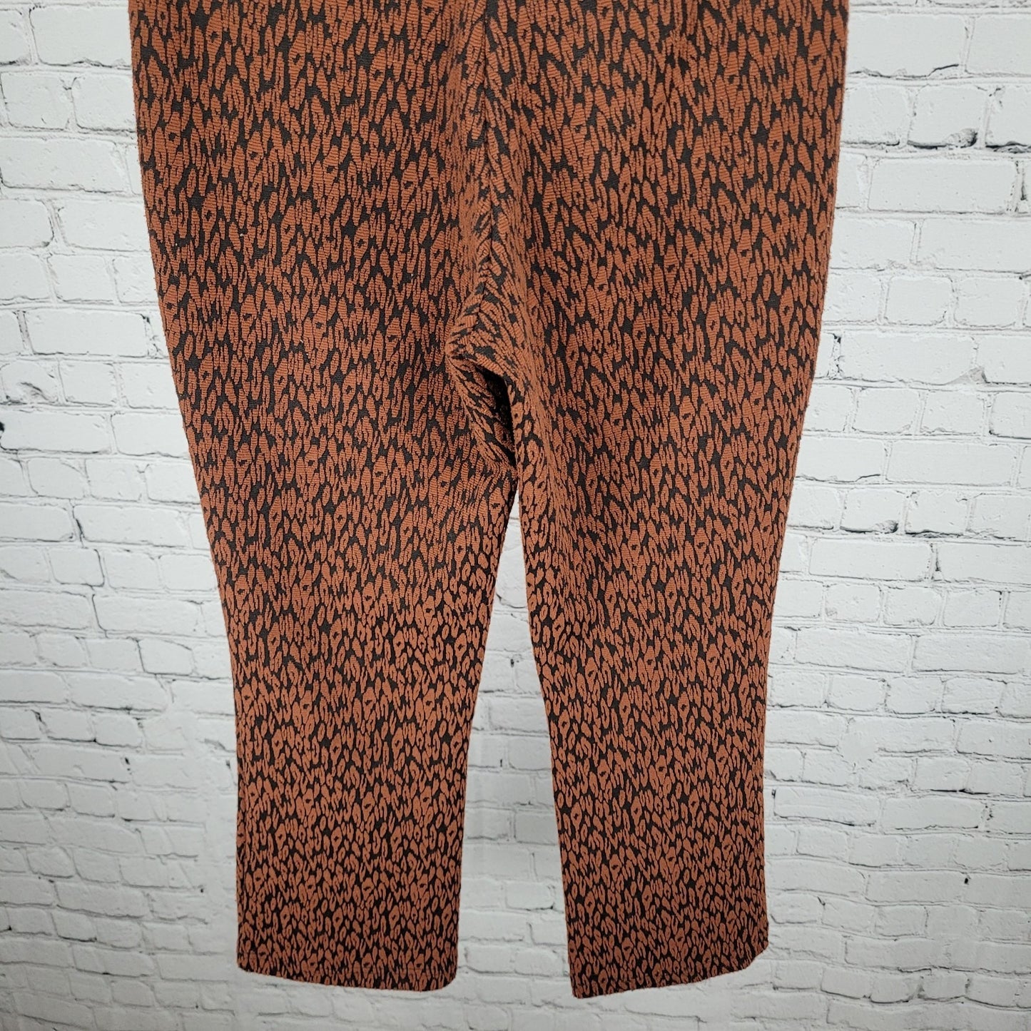 Anthropologie Brown Leopard Pull On Stretch Mid Rise Crop Pants Size XS (26x26)
