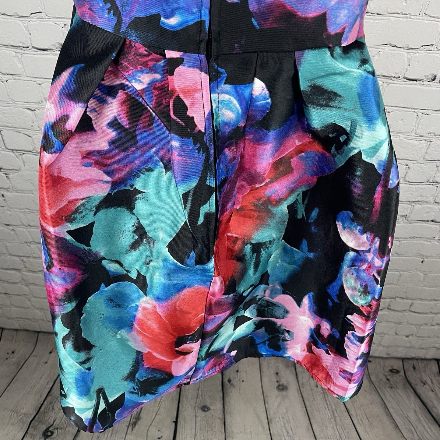 B. Darlin Floral Strapless Pleated Zip Closure Fit & Flare Mini Dress Size 3/4