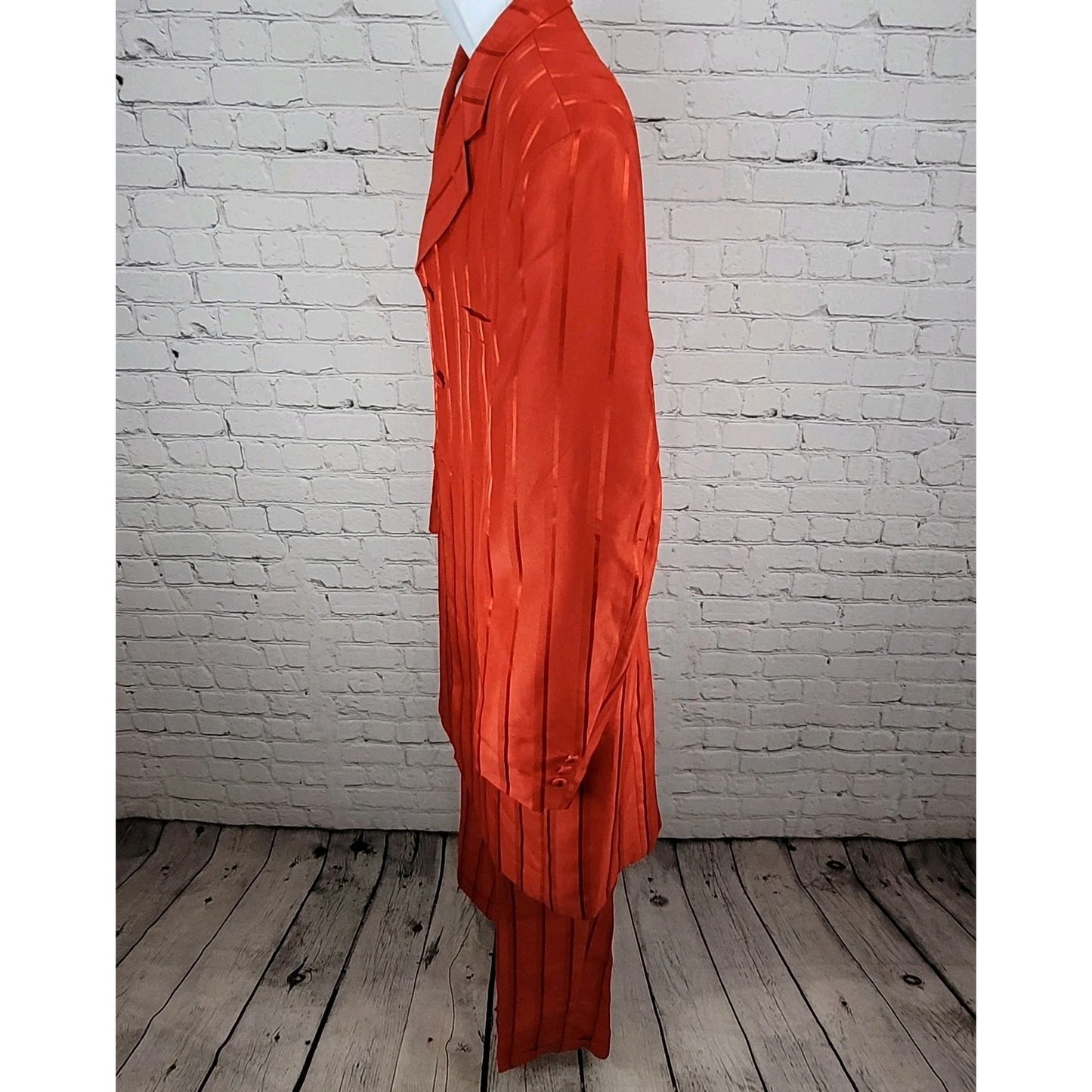 Vittorio St Angelo Red Satin Striped 2 Piece Suit Set Jacket Size 46 Pants 39x30