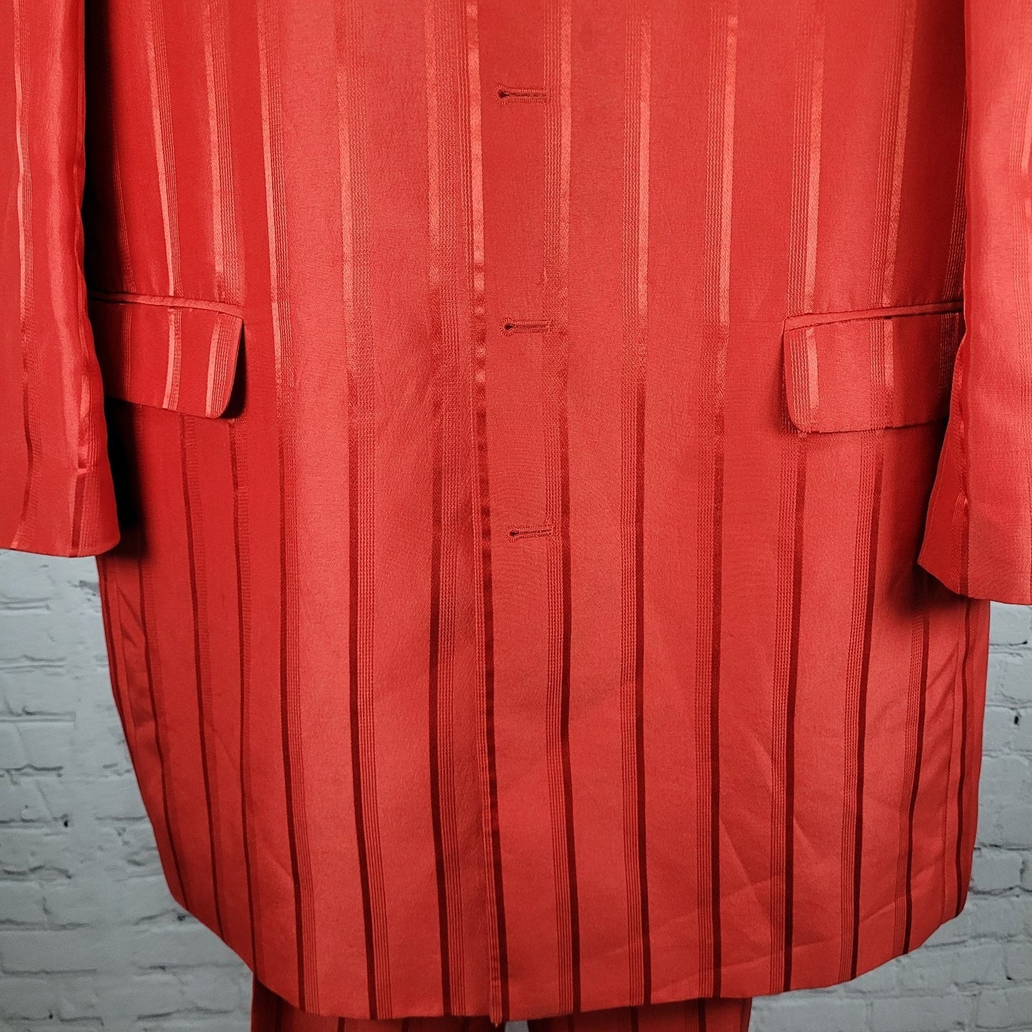 Vittorio St Angelo Red Satin Striped 2 Piece Suit Set Jacket Size 46 Pants 39x30