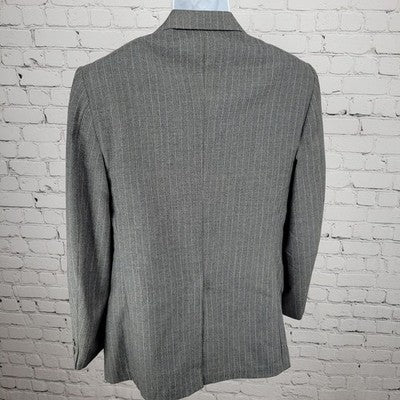 VTG The Barrister Collection Grey Pinstriped 2 Button Notch Blazer Sport Coat 38