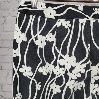 Talbots Black & White Floral Stretch Mid Rise Pants USA Made Size 8 (28x26)