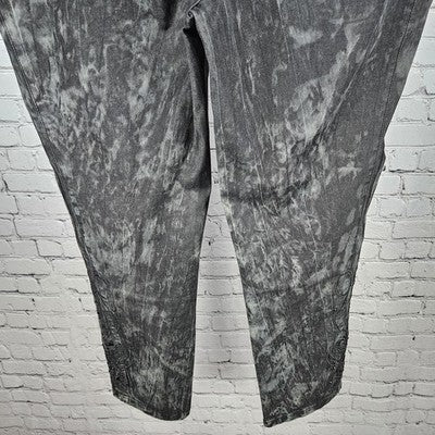 Soft Surroundings Grey Tie Dye Embroidered Rhinestone High Rise Jeans 18 (38x29)