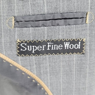 Lineage Grey Super Fine Wool Pinstriped Full Suit Set Blazer Size 46L Pants 40L