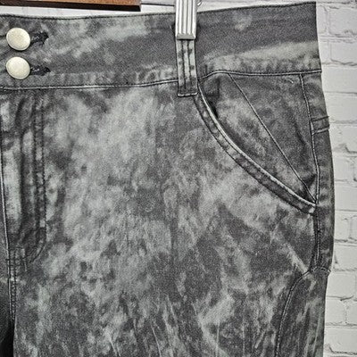 Soft Surroundings Grey Tie Dye Embroidered Rhinestone High Rise Jeans 18 (38x29)
