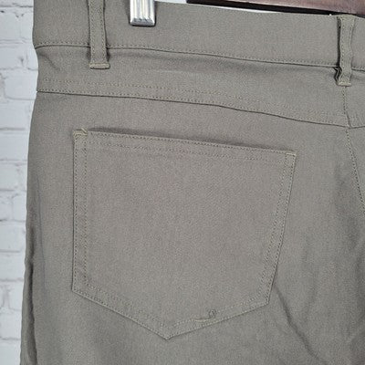Ur Rebel Green Grey High Rise Lightweight Stretch Straight Pants Size 16 (34x31)