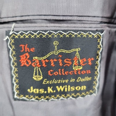 VTG The Barrister Collection Grey Pinstriped 2 Button Notch Blazer Sport Coat 38