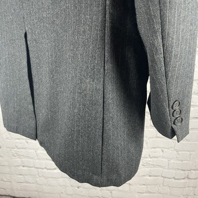 VTG Botany 500 Grey Pinstriped 2 Button Vent Blazer Sport Coat USA Made Size 41S