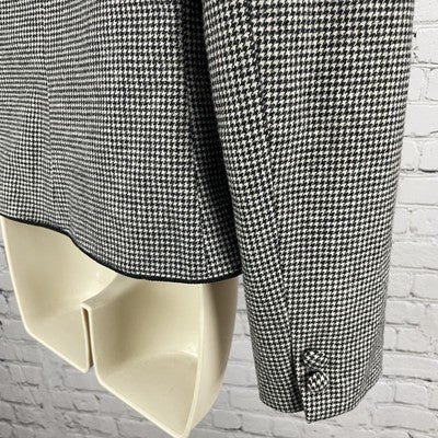 VTG Sasson Black & White Wool Blend Houndstooth Buttoned Jacket Size 12/13