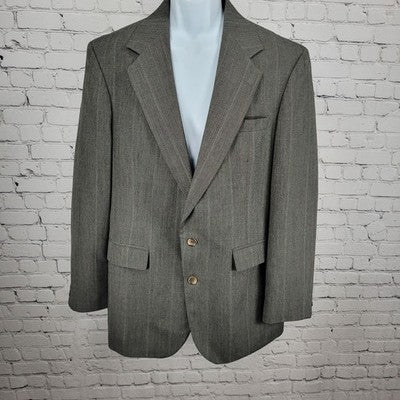 Haggar Grey Gentleman's Fit 2 Button Vented Notch Blazer Sport Coat USA Size 42L