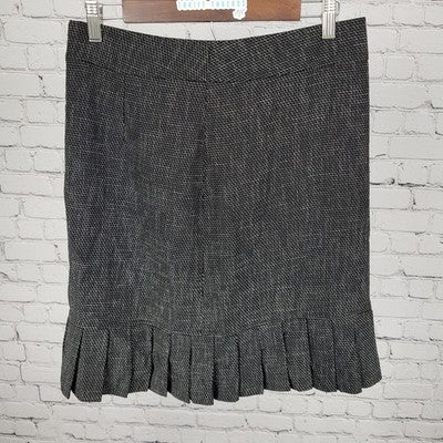 Georgiou Career Concept Black Pleated Hem Knee Length Lined Skirt Size 8 (29x21)