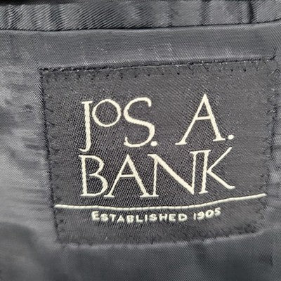 Jos A Bank Black 100% Wool Pinstriped 2 Button Notch Blazer Sport Coat 44L