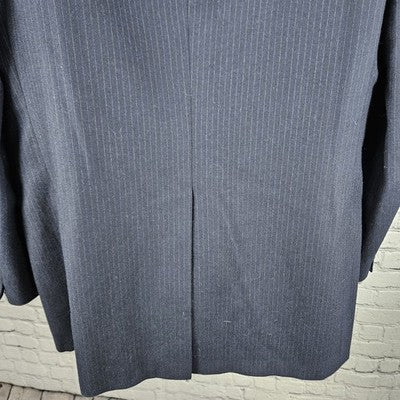 VTG Bill Blass Navy Pinstriped 2 Button Vented Notch Blazer Sport Coat USA 46L
