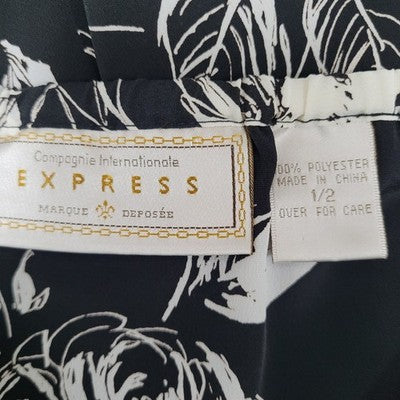 VTG Express Campagnie Internationale Black White Roses Chiffon Unlined Skirt 1/2