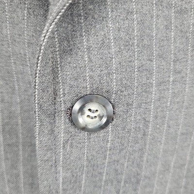 VTG The Barrister Collection Grey Pinstriped 2 Button Notch Blazer Sport Coat 38