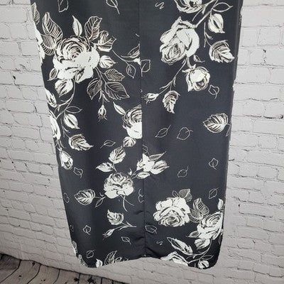 VTG Express Campagnie Internationale Black White Roses Chiffon Unlined Skirt 1/2