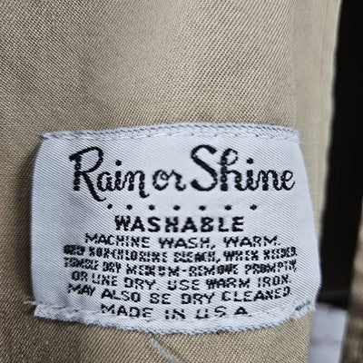 VTG Rain Or Shine Tan Removable Faux Fur Lining Buttoned Trench Coat USA Small S