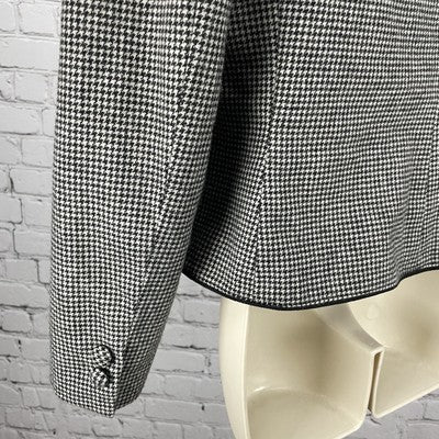 VTG Sasson Black & White Wool Blend Houndstooth Buttoned Jacket Size 12/13