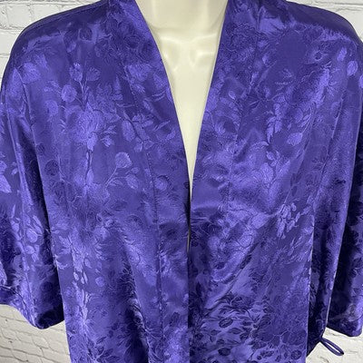 Frederick’s Of Hollywood Purple Roses Satin Short Sleeve Robe Size Medium M