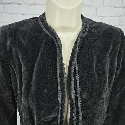 VTG The Villager Black Velvet Open Lined Intricate Trim Goth Collarless Jacket 4