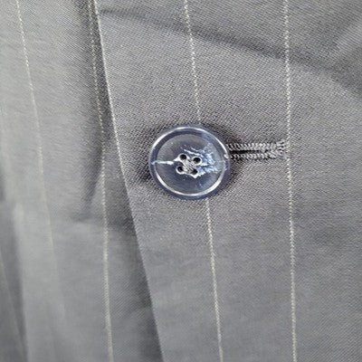 Jos A Bank Dark Navy Pinstriped 100% Wool Travelers Blazer Sport Coat Size 42R