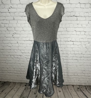 JS Collections Grey Metallic Fit & Flare Short Sleeve Prom Evening Dress Size 12