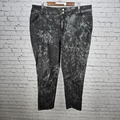 Soft Surroundings Grey Tie Dye Embroidered Rhinestone High Rise Jeans 18 (38x29)
