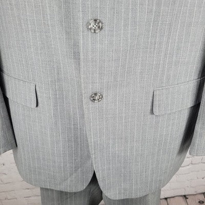 Lineage Grey Super Fine Wool Pinstriped Full Suit Set Blazer Size 46L Pants 40L