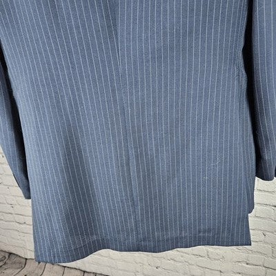 VTG Barney's Monte Cristo DeLuxe Navy Pinstriped Notch Blazer Sport Coat USA 38
