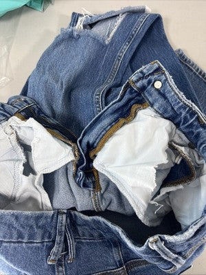 Good American Medium Wash Distressed Straight Leg Denim Blue Jeans 8/29 (29x31)