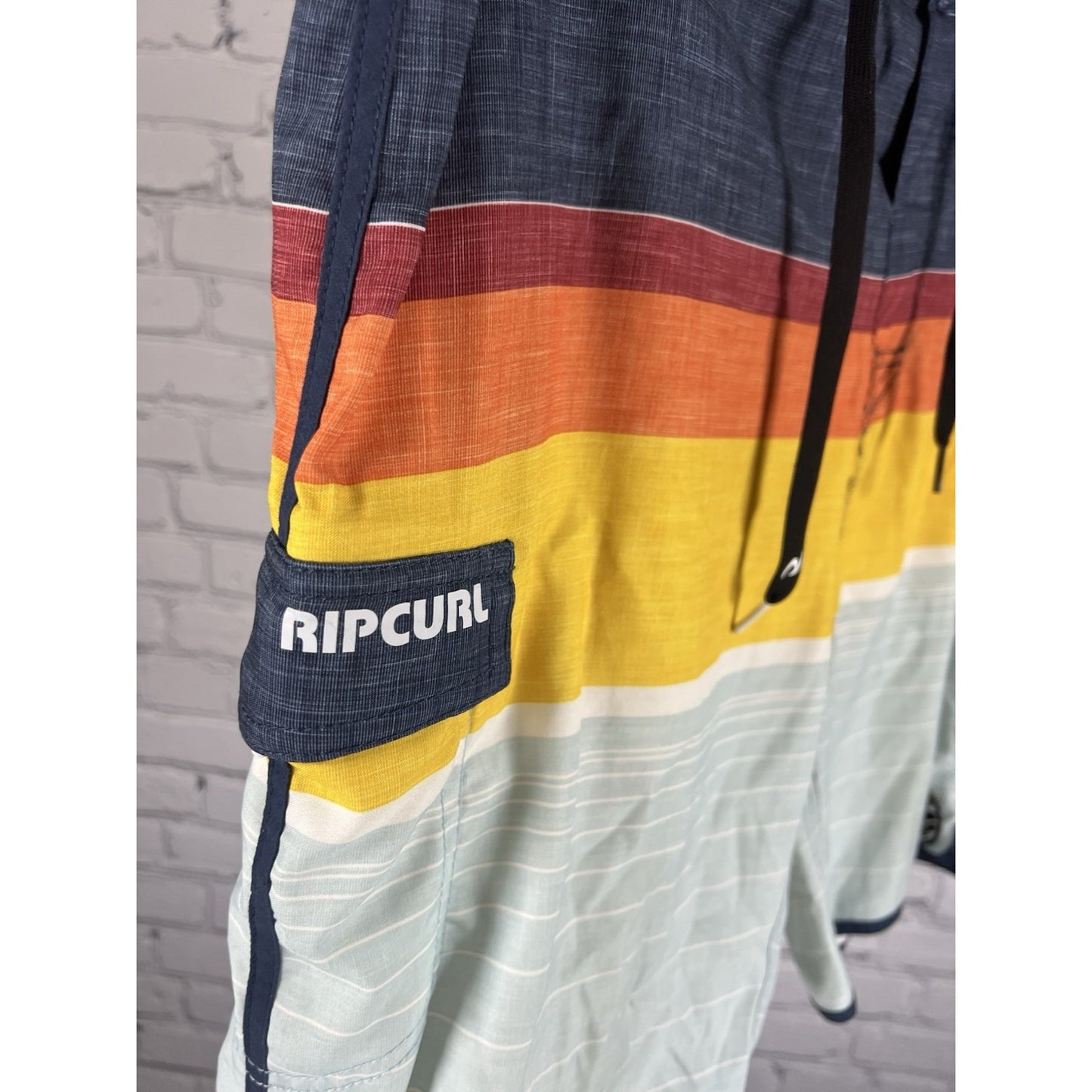 Rip Curl Surf Craft Board Shorts Striped Sunset Colors Pocket Men's Size 34