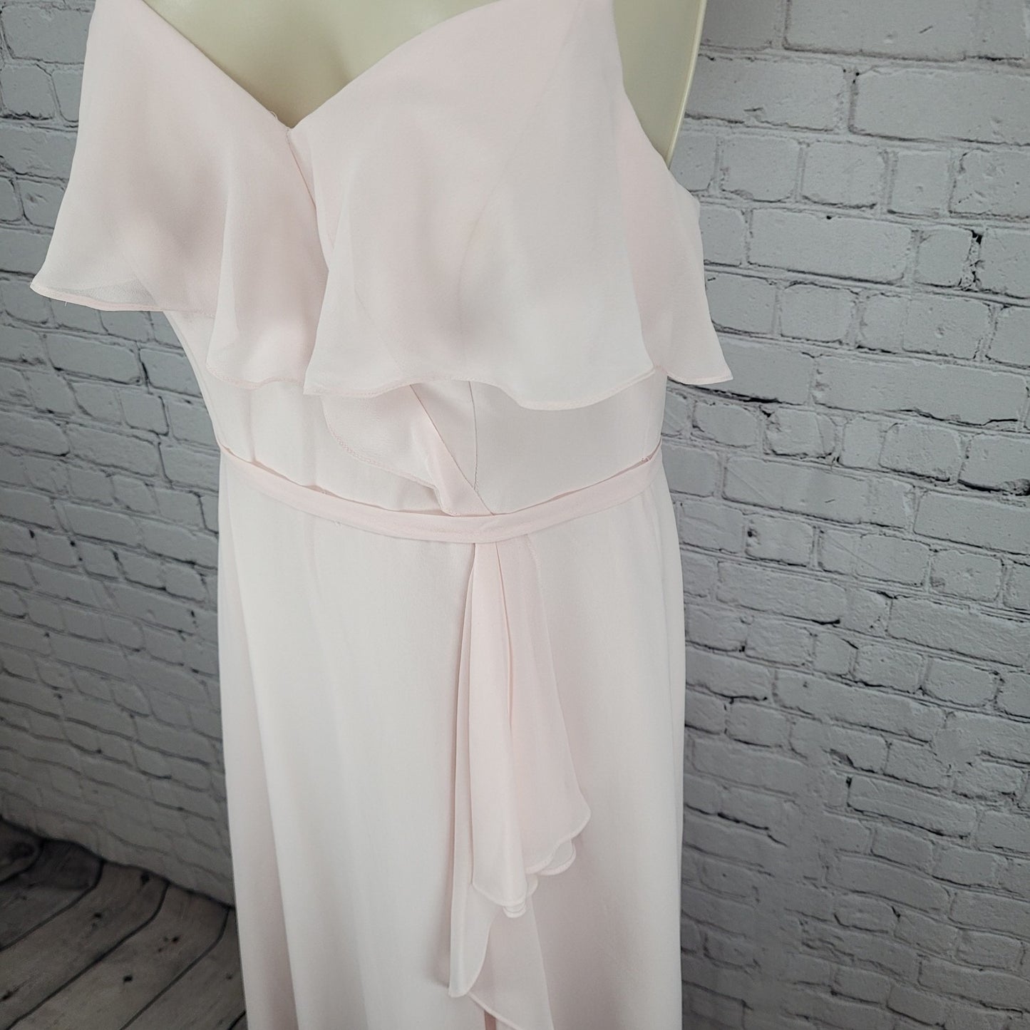 Azazie Pink Chiffon Empire Waist Strappy Padded Lined Maxi Gown Dress Size A6