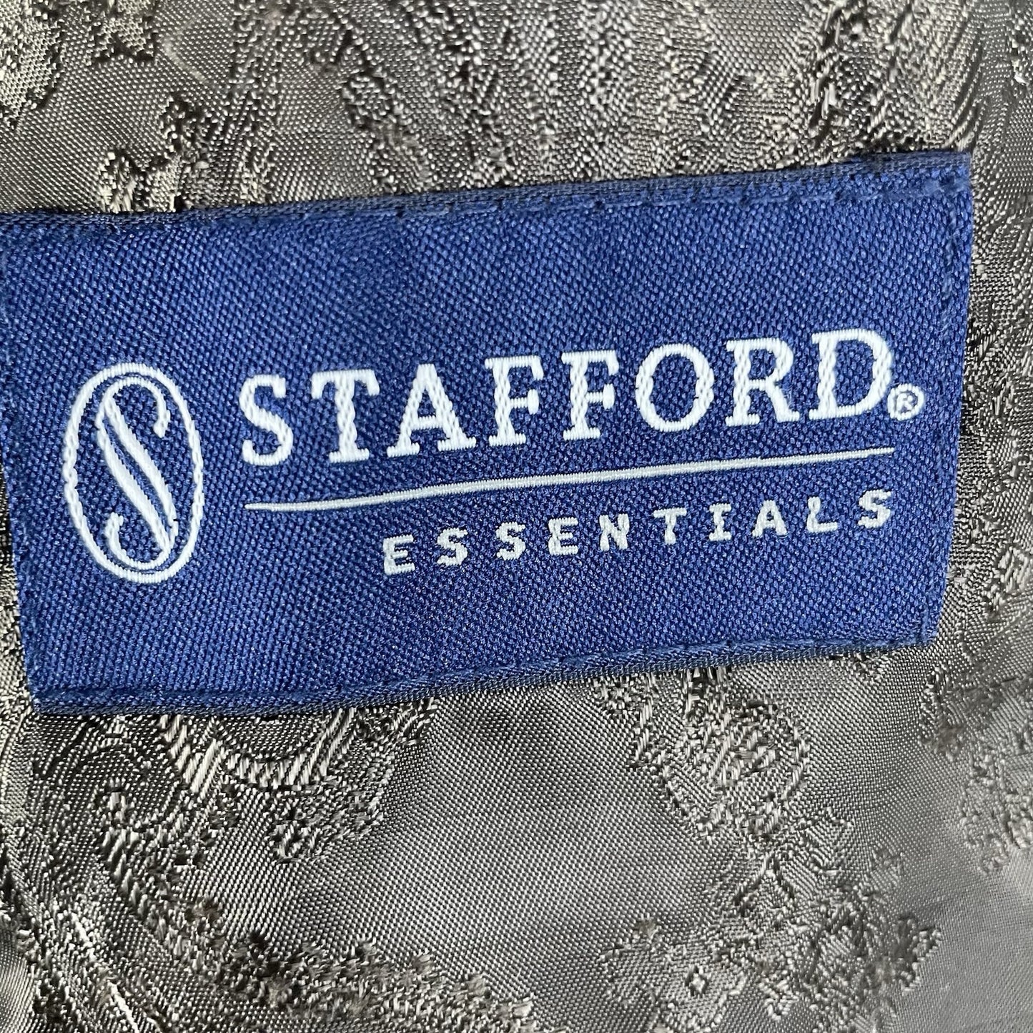 Stafford Brown Corduroy Classic Fit 2 Button Vented Blazer Sport Coat Size 42L