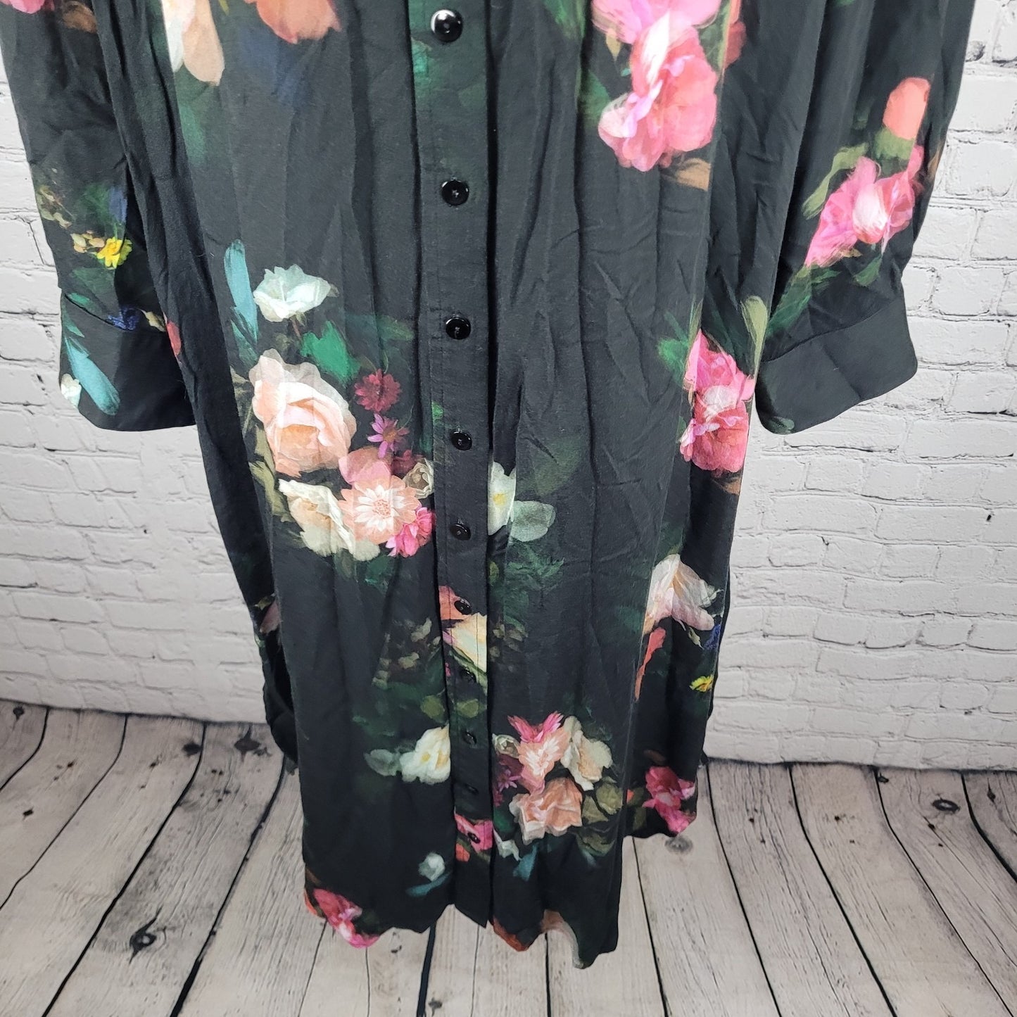 Finley Black Floral Lightweight Long Sleeve Shirt Dress USA Made Size Medium M