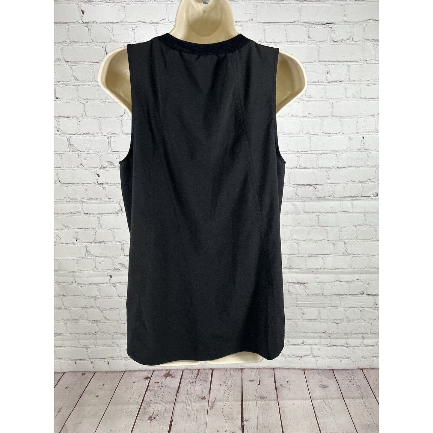 Athleta Solid Black Athletic Workout Sleeveless Lightweight Tank Top Women’s S