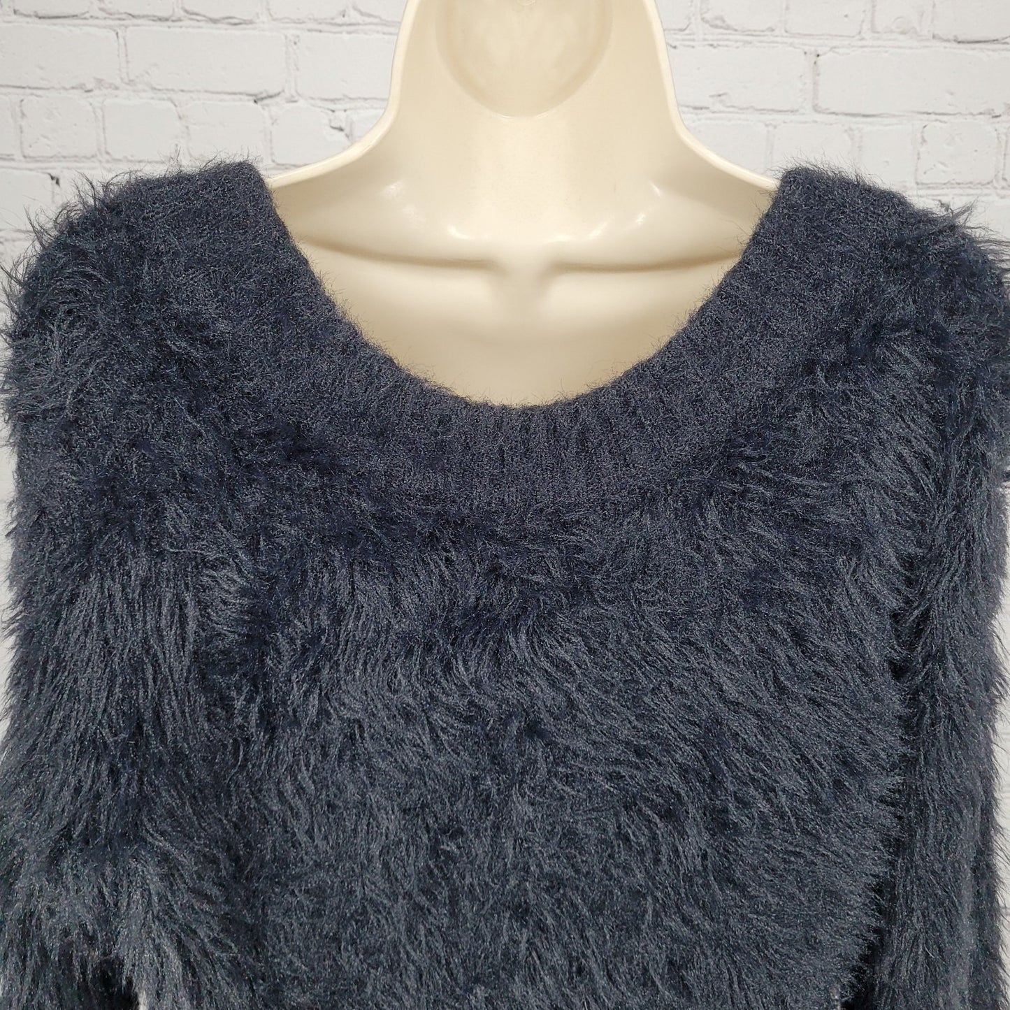 Urban Outfitters Black Faux Fur Long Sleeve Plunge Pullover Sweater Small S