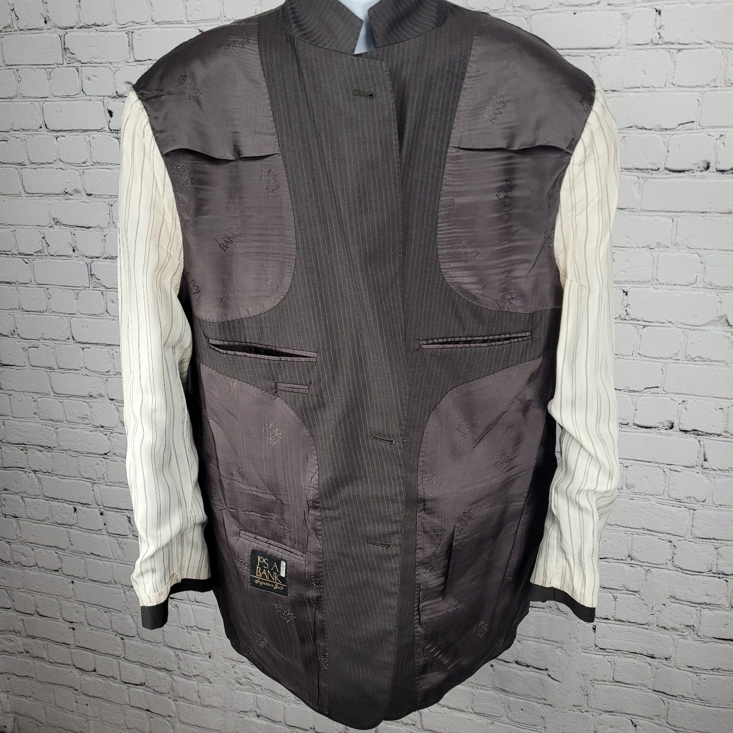 Jos A Bank Brown 100% Wool Gordon Signature Gold Notch Blazer Sport Coat 46R