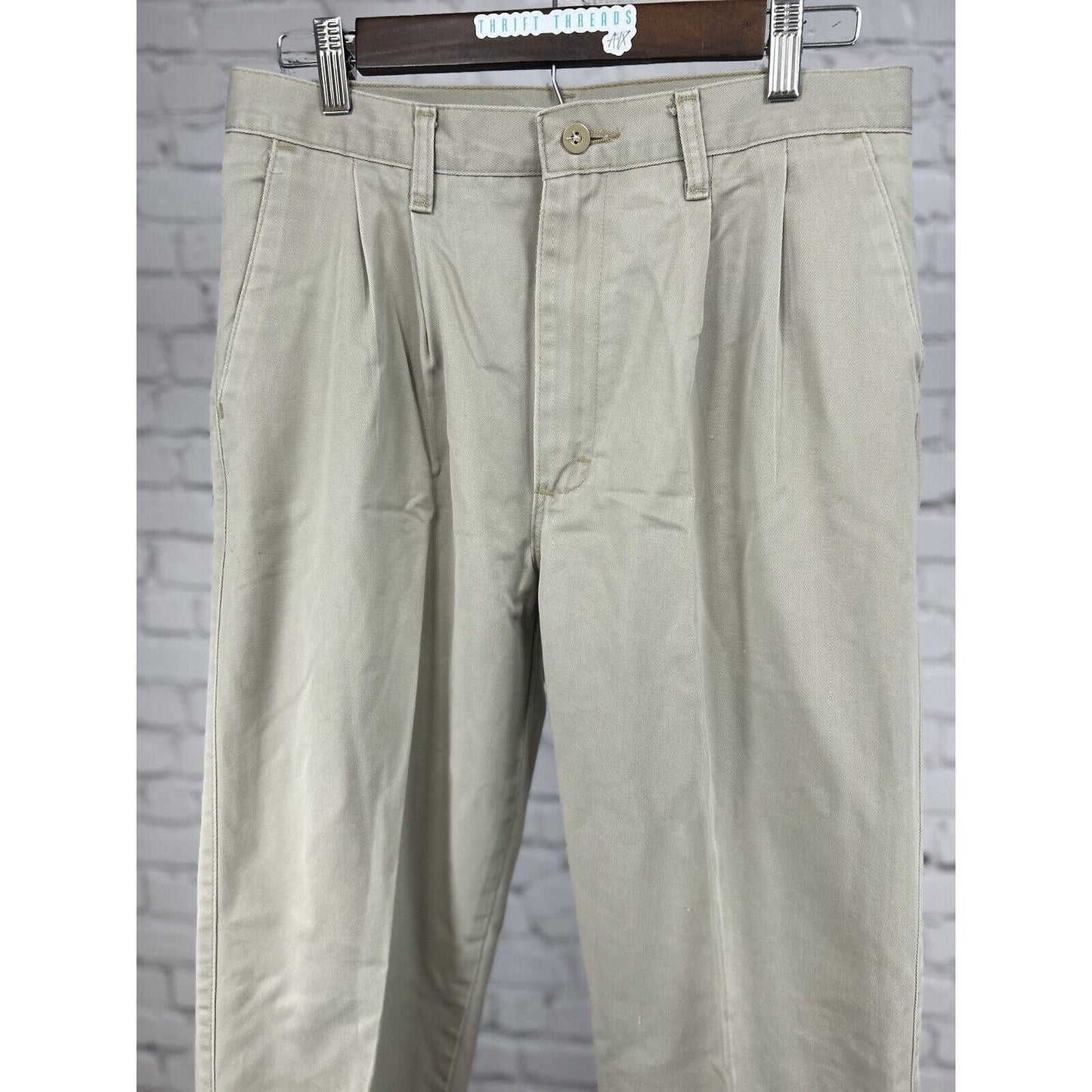 Wrangler Riata Light Tan Straight Leg 100% Cotton Khaki Pants Size 31x30- 95KH