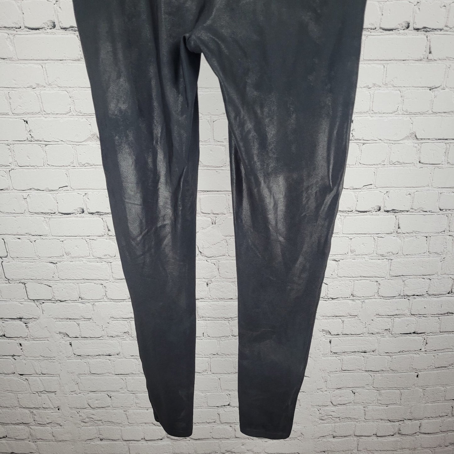 Spanx Black Faux Leather Shiny Mid Rise Ankle Leggings Pants Large L (28x28)