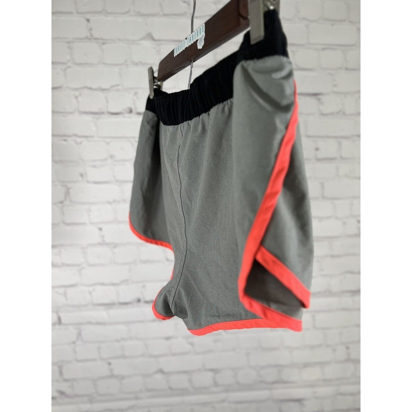 Roxy Grey Black Neon Trim Active Running Short Drawstring Elastic Waist Pocket L