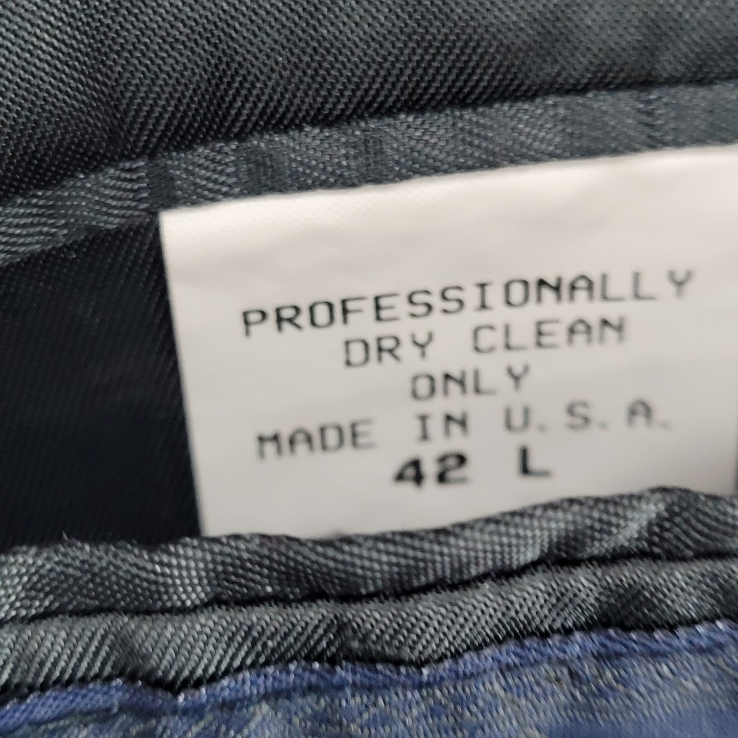 Botany 500 Couture Grey Pinstriped Full 2 Piece Suit USA Jacket 42L Pants 33x32