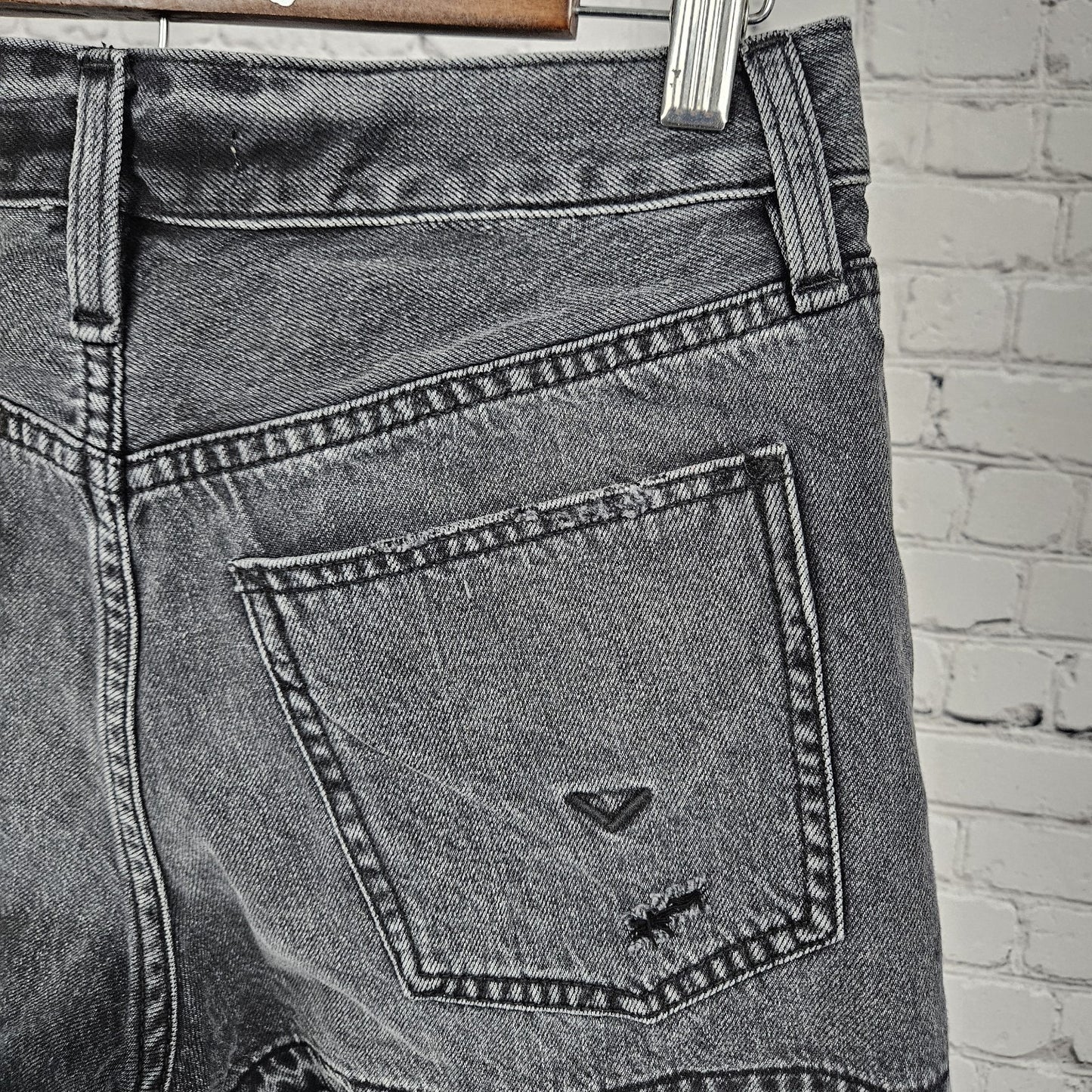 Hudson Washed Stone Grey Lori Distressed Denim Hi-Rise Jean Shorts 27 (27x2.5)