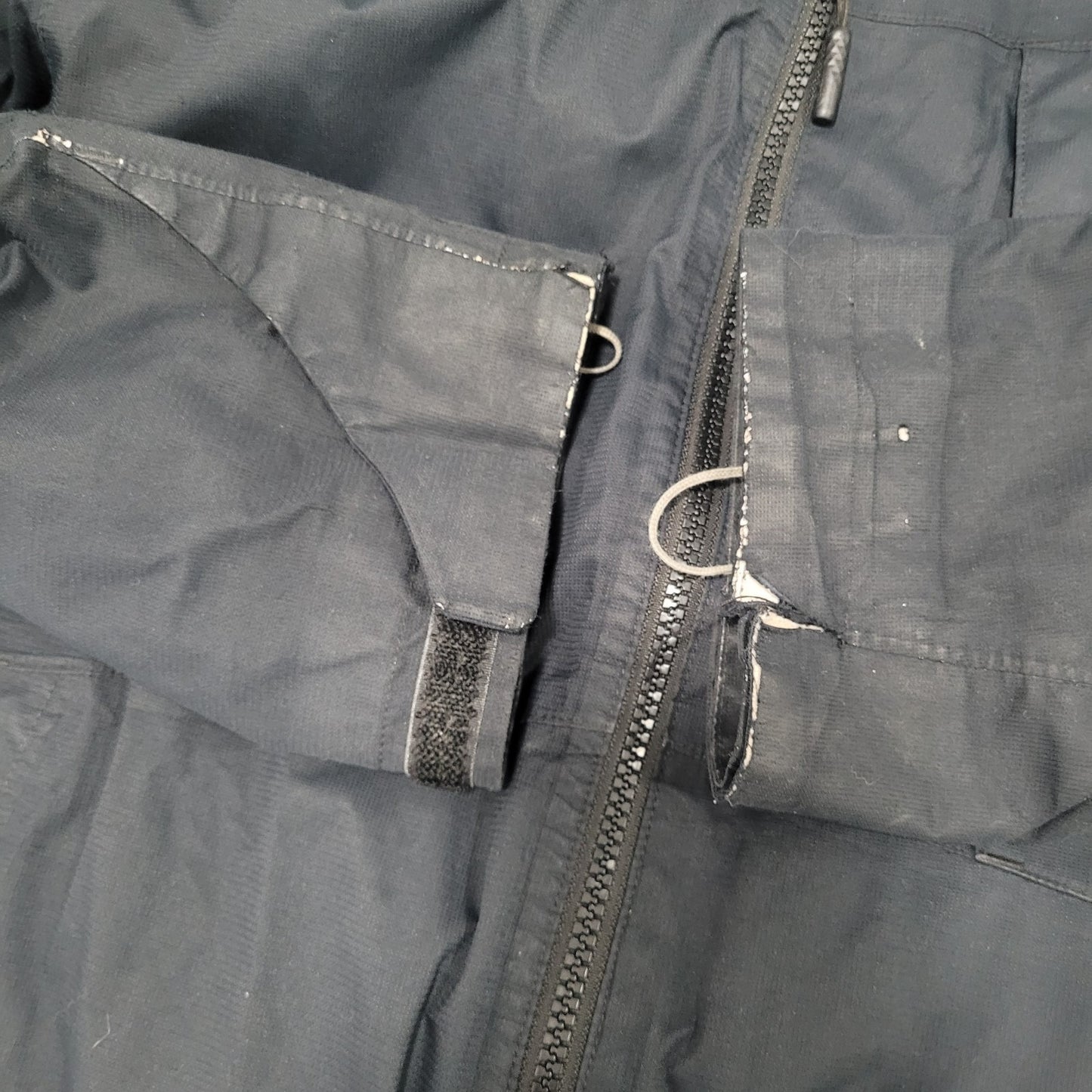 The North Face Black Lightweight Hooded Double Zip Jacket Medium M *no liner