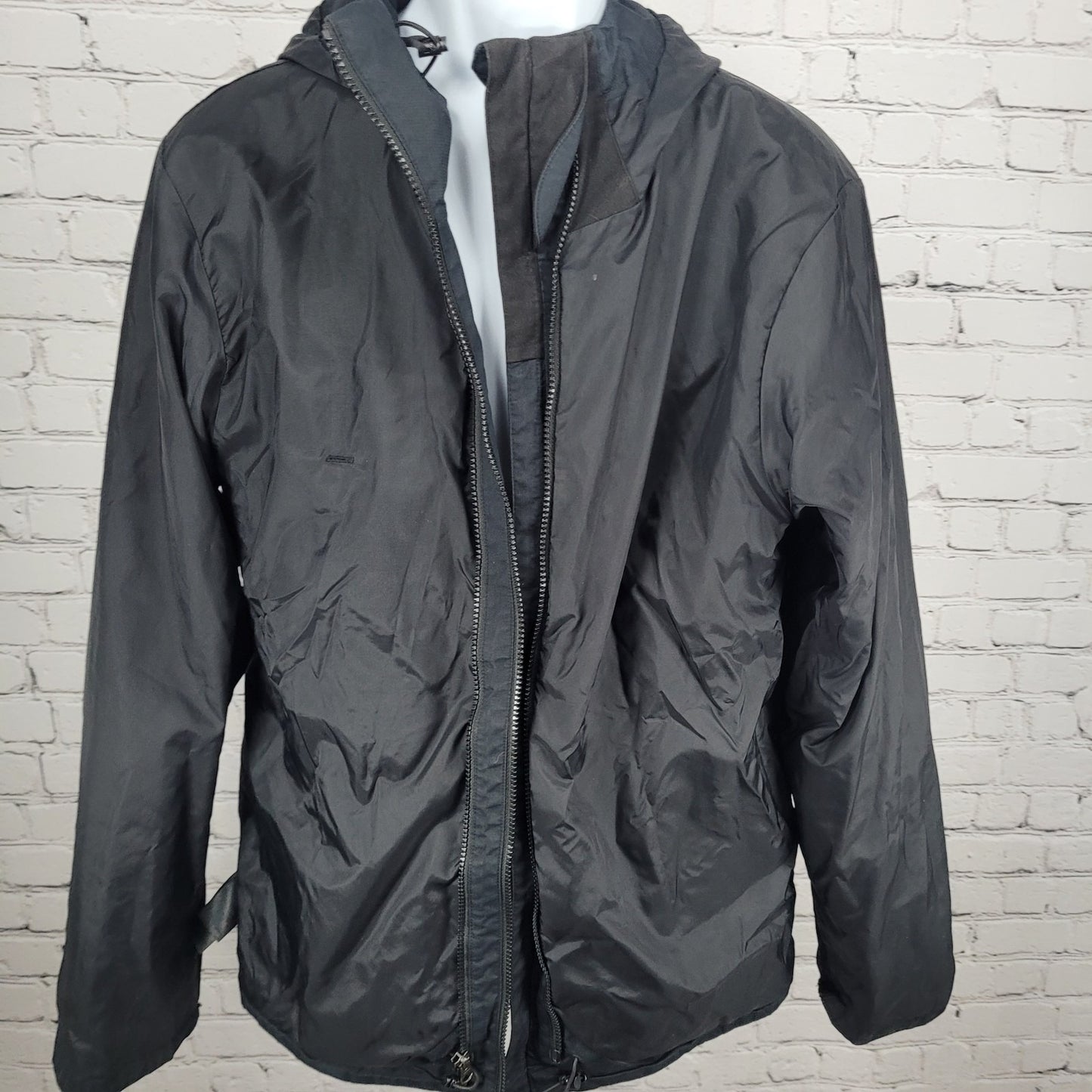 The North Face Black Lightweight Hooded Double Zip Jacket Medium M *no liner