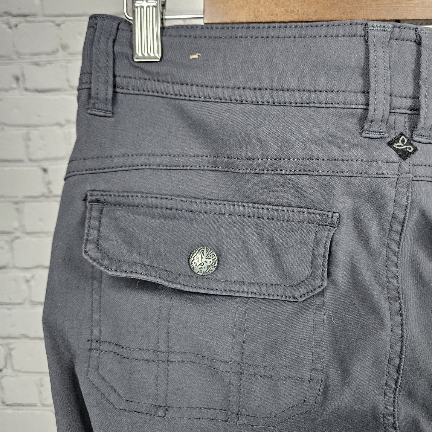 Prana Grey Nylon Stretch Low Rise Lightweight Cropped Straight Pants 4 (30x25.5)