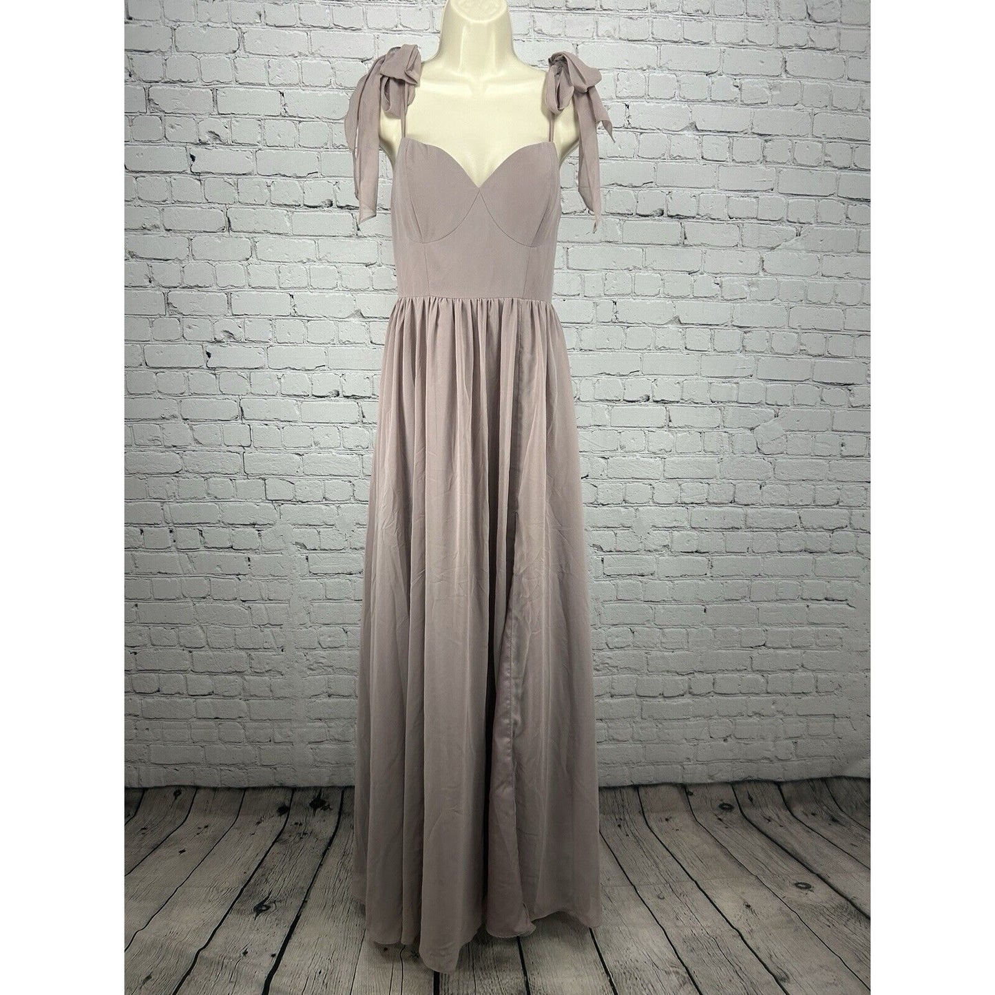 Revelry Light Purple Tied Shoulder Strap Sweetheart Gown Dress Bridesmaid Size 6