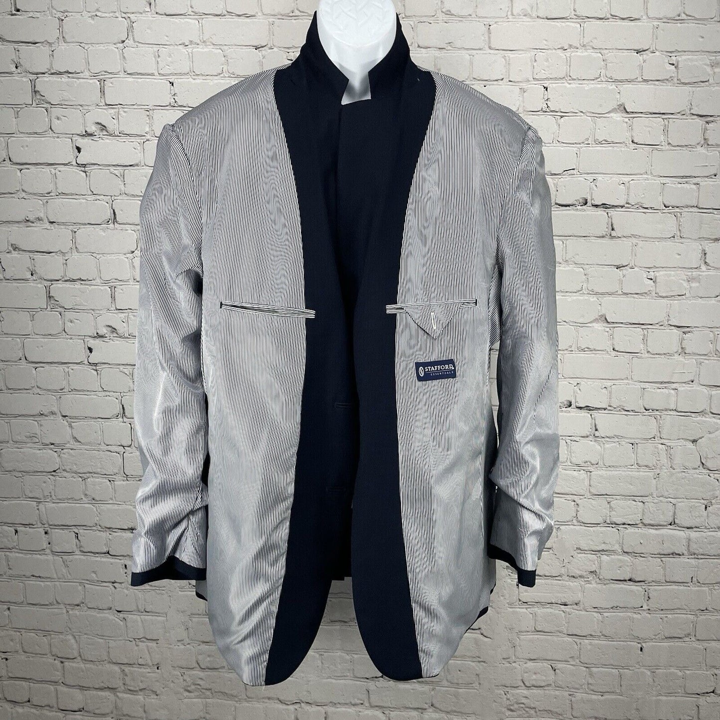 Stafford Dark Blue Essentials Suit Blazer 2 Button Notch Vented Lined Size 44L