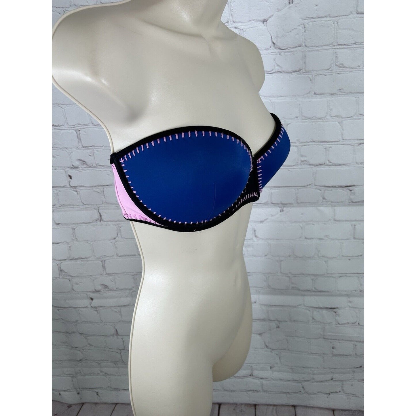 Victoria's Secret Blue Pink The Flirt Bandeau Strapless Swimsuit Bikini Top 34DD