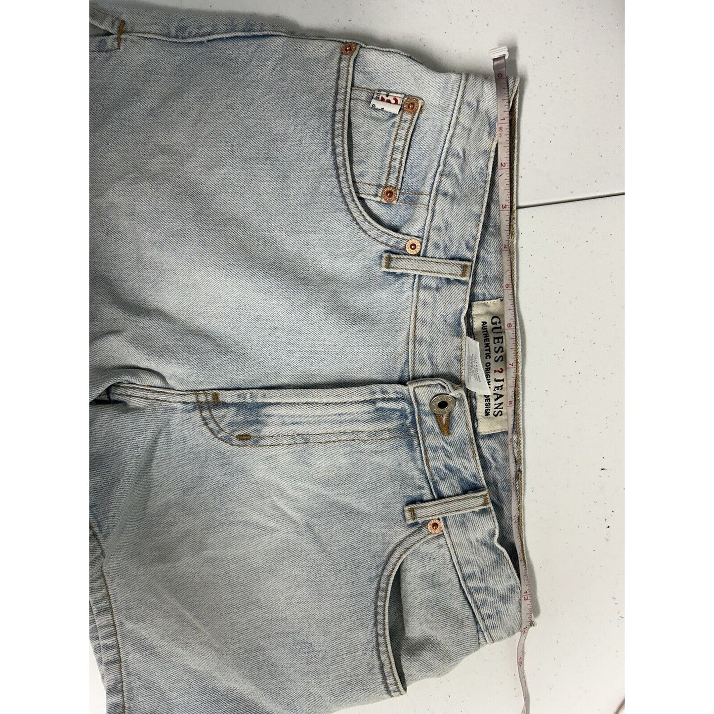 VTG Guess Jeans Authentic Original Design Light Wash Women’s Shorts 29 (28 x 3)